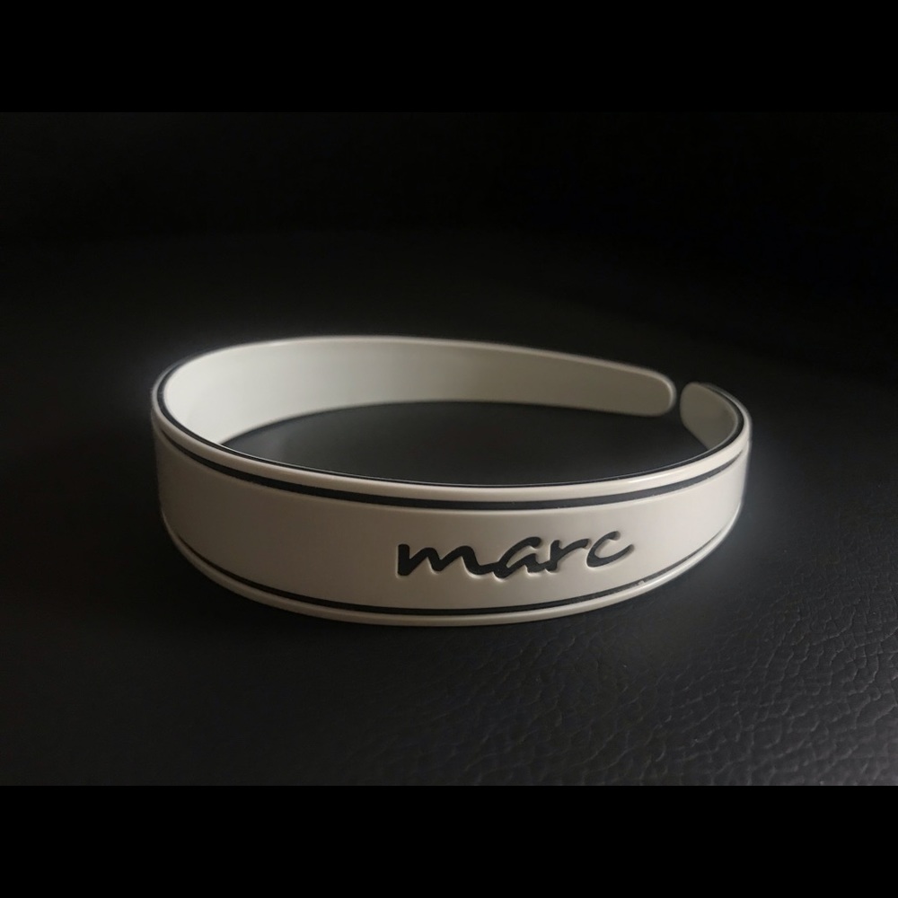 Authentic Marc Jacobs headband